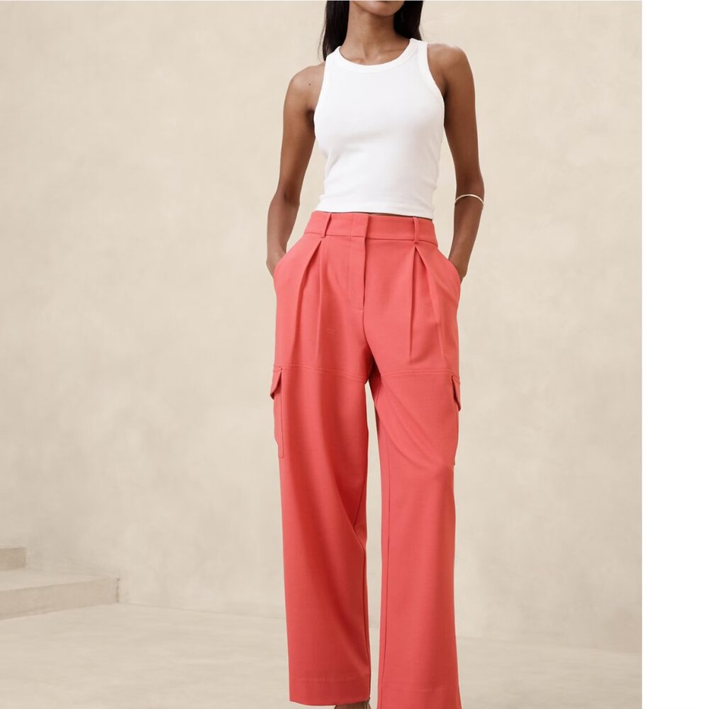 ✨ Banana Republic Factory High-Rise Straight Twill‎ Cargo Pants -  Pink/Rose✨